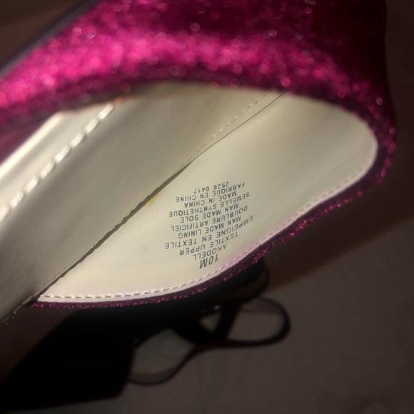 Anne Klein Ankle strap sandal - Picture 3 of 5